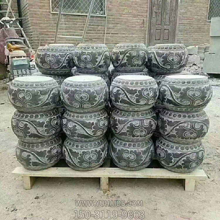 青石柱墩，寺廟柱子底部用的石墩子雕塑