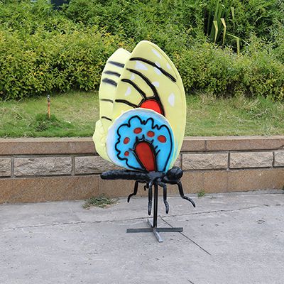 創(chuàng)意室外蝴蝶雕塑