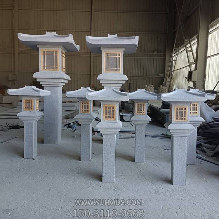 中式庭院青石仿古太陽(yáng)能燈 禪意石雕落地?zé)舻袼?>
                                <h2>中式庭院青石仿古太陽(yáng)能燈 禪意石雕落地?zé)舻袼?參數(shù)說(shuō)明</h2>
                                                                        <table>
                                      <tr>
                                        <th>產(chǎn)品標(biāo)題</th>
                                        <td>中式庭院青石仿古太陽(yáng)能燈 禪意石雕落地?zé)舻袼?/td>
                                      </tr>
                                      <tr>
                                        <th>發(fā)布時(shí)間</th>
                                        <td>2023-06-07 10:18</td>
                                      </tr>
                                      <tr>
                                        <th>價(jià)格</th>
                                        <td><span>電話咨詢</td>
                                      </tr>
                                                                              <tr>
                                          <th>制作材質(zhì)</th>
                                          <td>石雕、青石、石雕</td>
                                        </tr>
                                                                              <tr>
                                          <th>其他</th>
                                          <td>仿古</td>
                                        </tr>
                                                                          </table>
                                <h2>中式庭院青石仿古太陽(yáng)能燈 禪意石雕落地?zé)舻袼?詳細(xì)說(shuō)明</h2>
                                <p>玉海雕塑是一家綜合性的雕塑公司，擁有多款中式庭院青石仿古太陽(yáng)能燈雕塑模型，可加工定制多種中式庭院青石仿古太陽(yáng)能燈雕塑，支持材質(zhì)、樣式、風(fēng)格、尺寸大小等方面的調(diào)整修改定制。我們所加工制作的中式庭院青石仿古太陽(yáng)能燈雕塑質(zhì)優(yōu)價(jià)廉，遍布全國(guó)多個(gè)省市地區(qū)，想要了解更多案例圖片，請(qǐng)電話或微信咨詢。材質(zhì)、大小、樣式等都可以按需定制，還可根據(jù)您提供給的中式庭院青石仿古太陽(yáng)能燈雕塑樣圖進(jìn)行制作！如有相關(guān)需求，歡迎致電（微信同號(hào)）：<span>150-3119-9663</span></p>
                                                                <div   class=