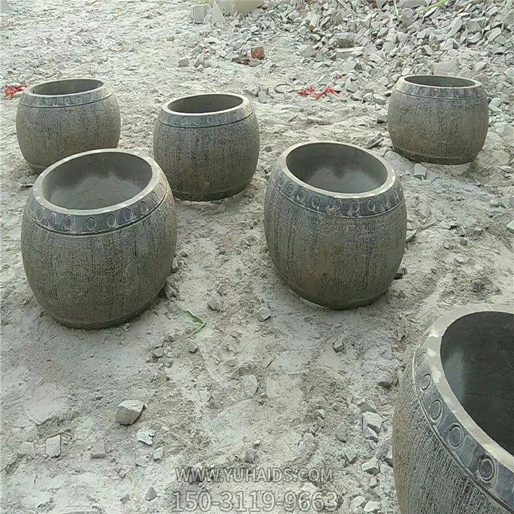 柱墩石，青石柱墩雕塑