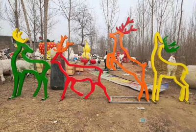 戶(hù)外景區(qū)玻璃鋼彩繪抽象藝術(shù)梅花鹿雕塑