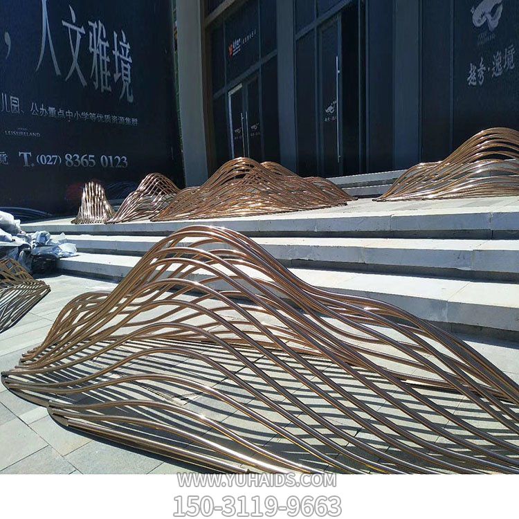 不銹鋼條紋假山景觀雕塑房產(chǎn)樓盤水景雕塑
