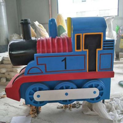 商場(chǎng)戶外園林玻璃鋼小火車(chē)雕塑
