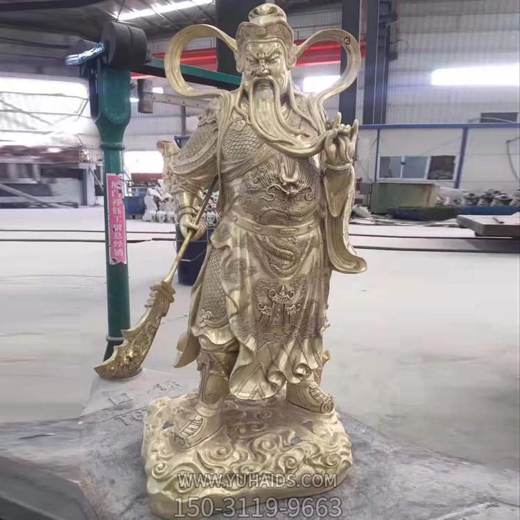 鎮(zhèn)宅招財鑄銅關(guān)公 關(guān)二爺?shù)袼?>
                                <h2>鎮(zhèn)宅招財鑄銅關(guān)公 關(guān)二爺?shù)袼?參數(shù)說明</h2>
                                                                        <table>
                                      <tr>
                                        <th>產(chǎn)品標(biāo)題</th>
                                        <td>鎮(zhèn)宅招財鑄銅關(guān)公 關(guān)二爺?shù)袼?/td>
                                      </tr>
                                      <tr>
                                        <th>發(fā)布時間</th>
                                        <td>2023-06-07 14:10</td>
                                      </tr>
                                      <tr>
                                        <th>價格</th>
                                        <td><span>電話咨詢</td>
                                      </tr>
                                                                              <tr>
                                          <th>制作材質(zhì)</th>
                                          <td>鑄銅</td>
                                        </tr>
                                                                          </table>
                                <h2>鎮(zhèn)宅招財鑄銅關(guān)公 關(guān)二爺?shù)袼?詳細(xì)說明</h2>
                                <p>玉海雕塑是一家綜合性的雕塑公司，擁有多款鎮(zhèn)宅招財鑄銅關(guān)公雕塑模型，可加工定制多種鎮(zhèn)宅招財鑄銅關(guān)公雕塑，支持材質(zhì)、樣式、風(fēng)格、尺寸大小等方面的調(diào)整修改定制。我們所加工制作的鎮(zhèn)宅招財鑄銅關(guān)公雕塑質(zhì)優(yōu)價廉，遍布全國多個省市地區(qū)，想要了解更多案例圖片，請電話或微信咨詢。材質(zhì)、大小、樣式等都可以按需定制，還可根據(jù)您提供給的鎮(zhèn)宅招財鑄銅關(guān)公雕塑樣圖進(jìn)行制作！如有相關(guān)需求，歡迎致電（微信同號）：<span>150-3119-9663</span></p>
                                                                <div   class=