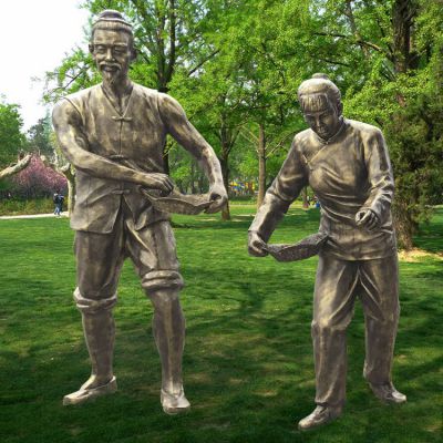 播種，玻璃鋼仿銅勞動(dòng)人物雕塑