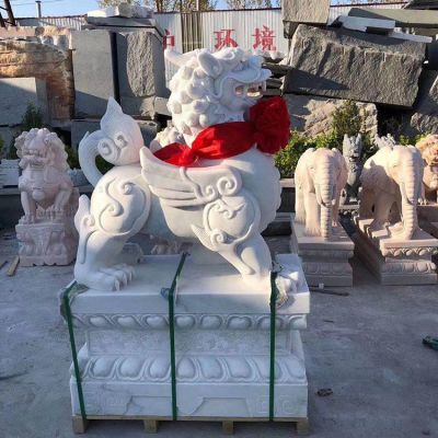 漢白玉石雕貔貅，門店看門神獸