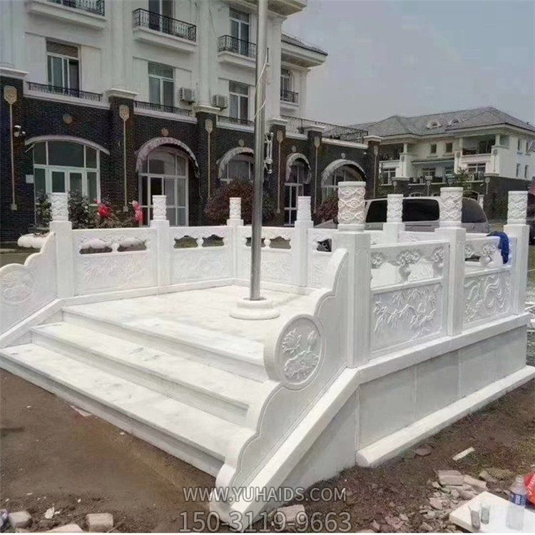 學校升旗臺景區(qū)拱橋裝飾漢白玉石欄桿雕塑
