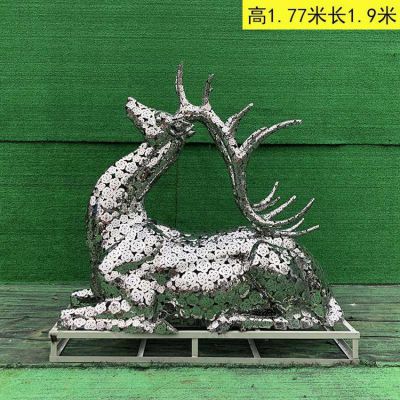 不銹鋼梅花鹿，鏡面鏤花鹿雕塑
