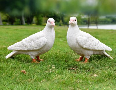 公園草坪玻璃鋼樹脂仿真動(dòng)物鴿子雕塑