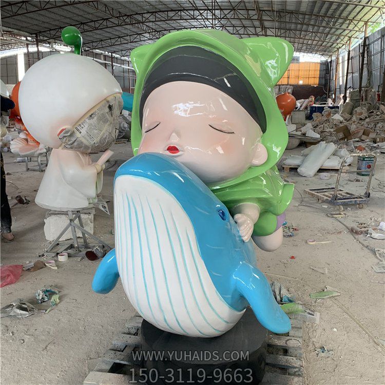 玻璃鋼樹(shù)脂卡通景觀擺件創(chuàng)意騎著鯨魚(yú)的人物景觀雕塑