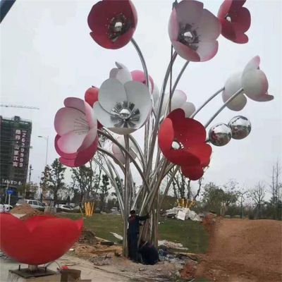 大型不銹鋼創(chuàng)意花朵雕塑