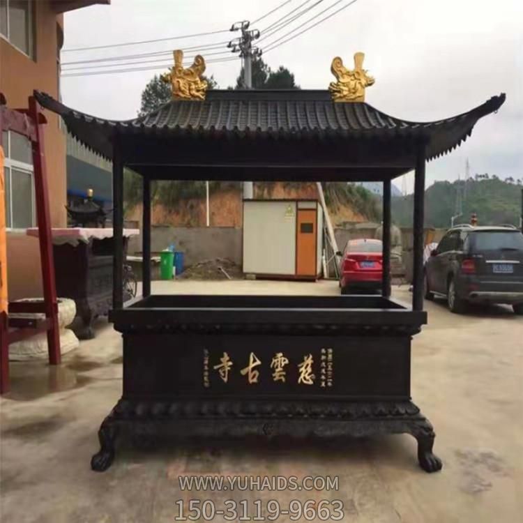 銅雕焚香爐，寺廟帶頂方形香爐雕塑