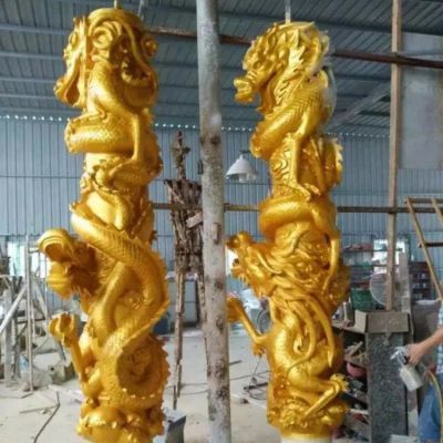 鑄銅噴金漆大型創(chuàng)意龍柱