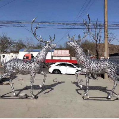 不銹鋼鏤空戶(hù)外公園發(fā)光照明梅花鹿