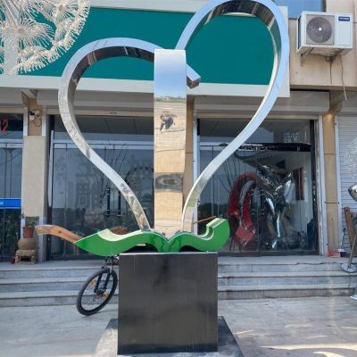 戶(hù)外廣場(chǎng)大型幾何鏡面創(chuàng)意 愛(ài)心雕塑