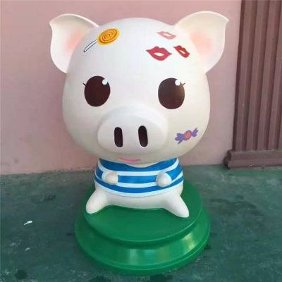園林廣場大型玻璃鋼卡通豬雕塑