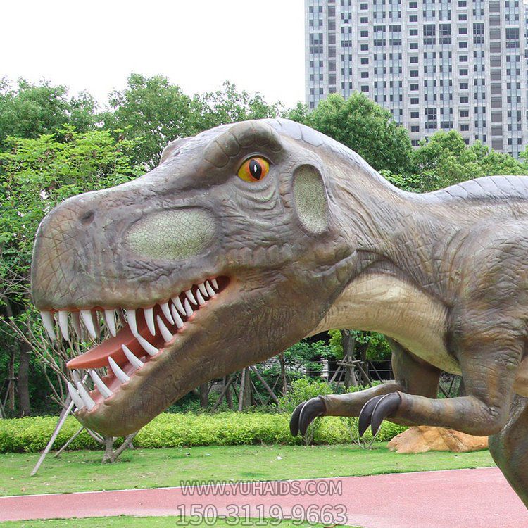 玻璃鋼仿真恐龍，頭部細節(jié)特寫雕塑