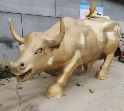 定制玻璃鋼鑄銅大型戶外廣場(chǎng)落地?cái)[件動(dòng)物景觀華爾街牛雕塑