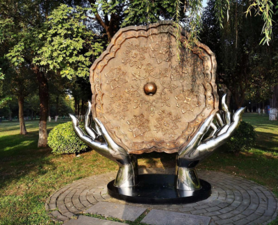 不銹鋼+鍛銅創(chuàng)意銅鏡